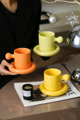 LuxeAura Keramische Koffiemok met Onderzetter – Elegante Porseleinen Koffiekop Set voor Stijlvol Genieten