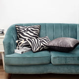Zebra Luxe Jacquard Kussenhoes – Modern Minimalistisch Afrikaans Design | Zwart-Wit
