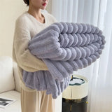 CozyStripe Faux Rabbit Fur Deken