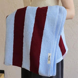 Luxe gestreepte gekamde katoenen handdoek