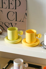 LuxeAura Keramische Koffiemok met Onderzetter – Elegante Porseleinen Koffiekop Set voor Stijlvol Genieten