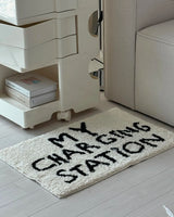 Luxe Wasbaar Letterprint Vloerkleed – Warm, Antislip