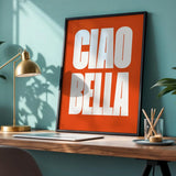 CiaoBella Saliegroen Typografie Canvas – Trendy Aesthetic Keuken & Woondecoratie