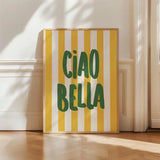 CiaoBella Saliegroen Typografie Canvas – Trendy Aesthetic Keuken & Woondecoratie