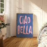 CiaoBella Saliegroen Typografie Canvas – Trendy Aesthetic Keuken & Woondecoratie